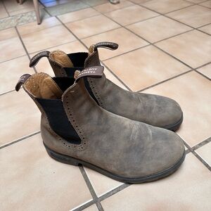 Blundstone Rustic Brown Chelsea Boots